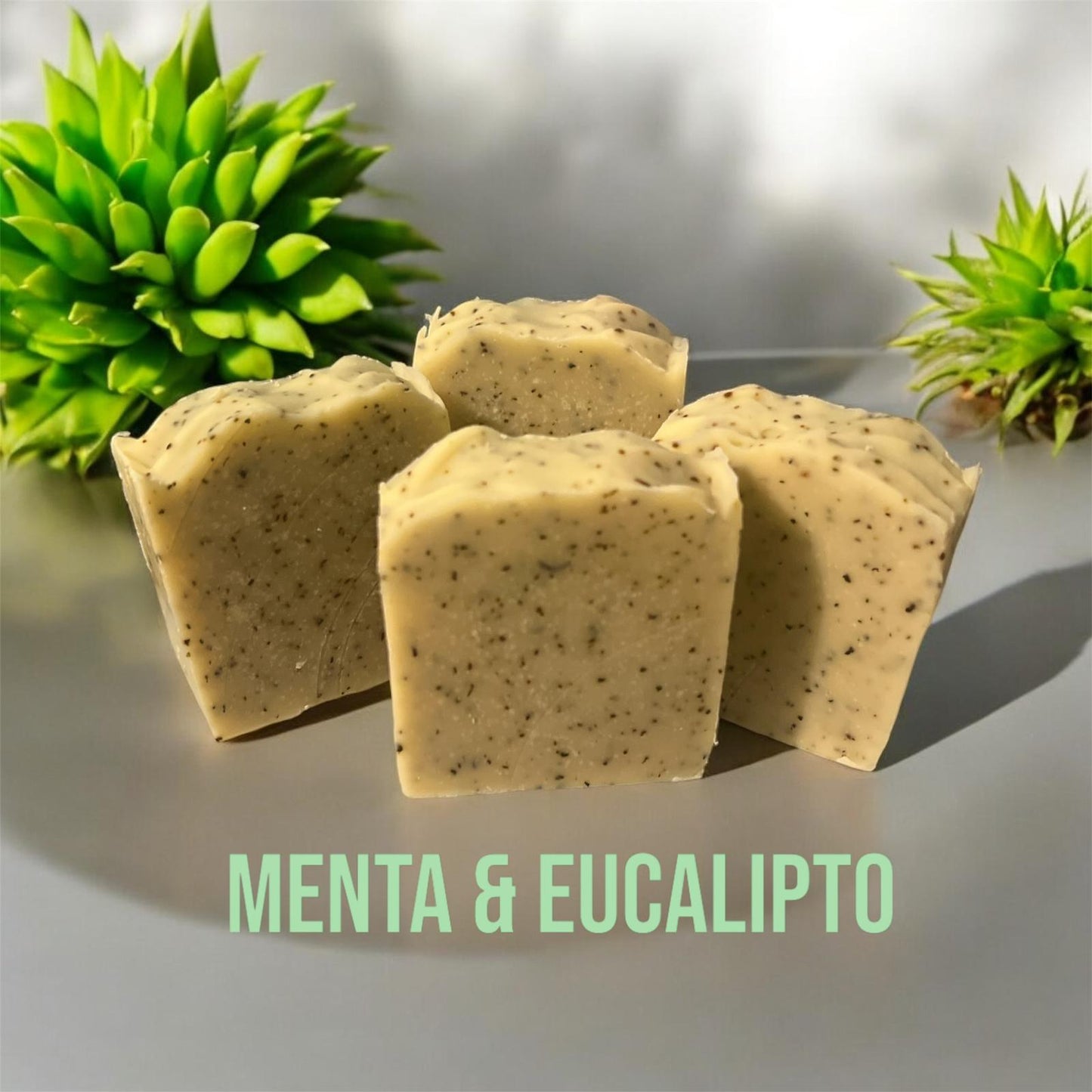 Jabón Artesanal Refrescante de Menta y Eucalipto